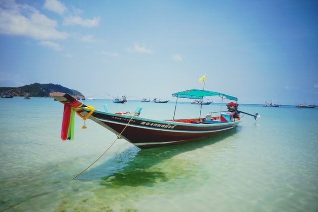 Longboat in Ko Pha Ngan