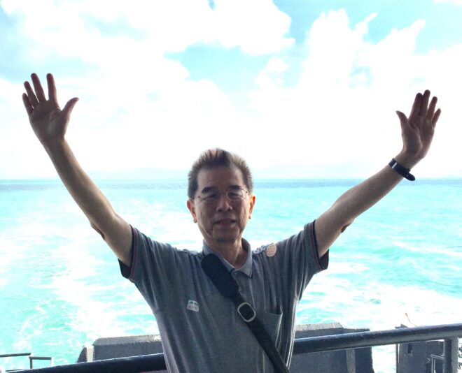 AF898305-4E36-415B-988B-8338E1D576F0