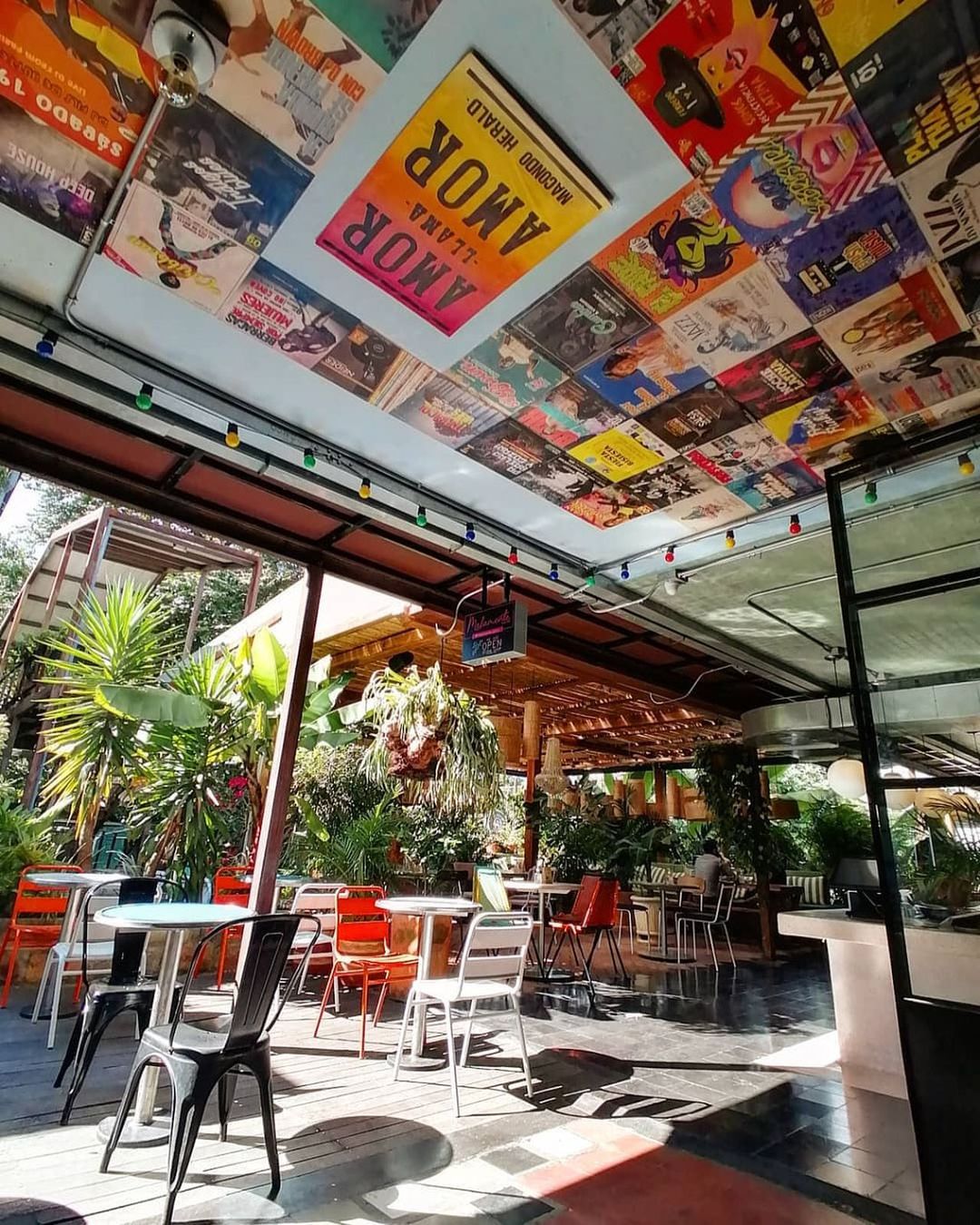 El Arranque Bar - Digital Nomad World