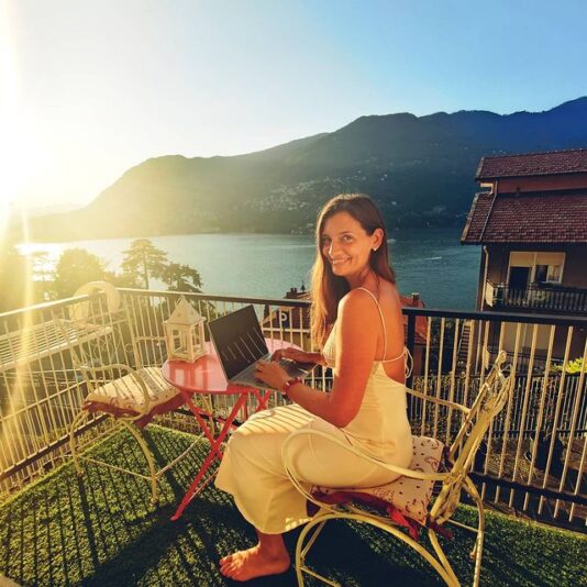 240149753_409625887250857_322128852600943526_n