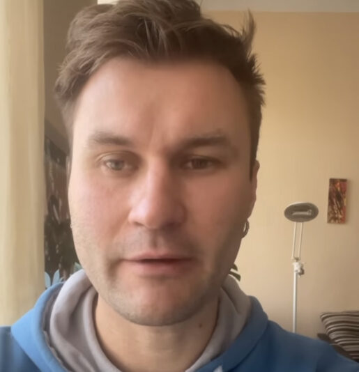 77129E69-ACA3-4F2F-8BE3-123F1F8991F6