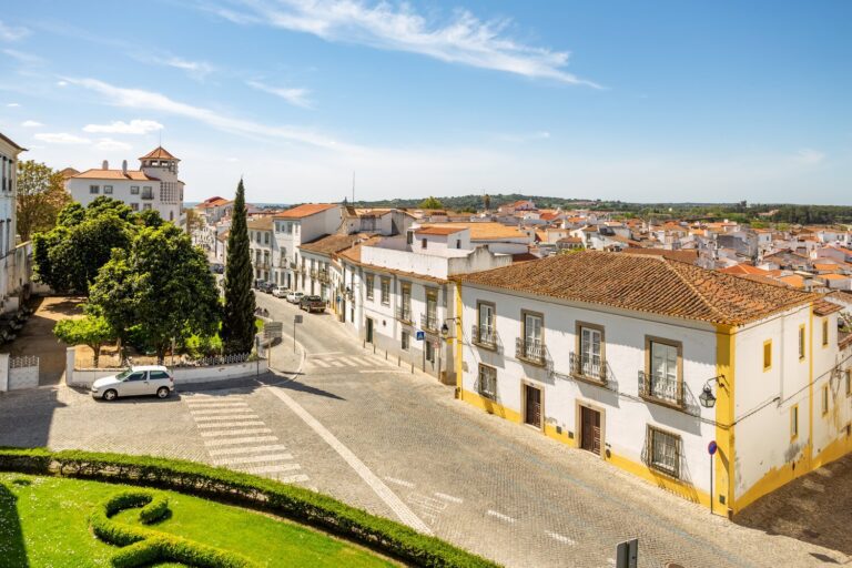 05A8B24B-043D-4240-A49C-1946EFE6D60D