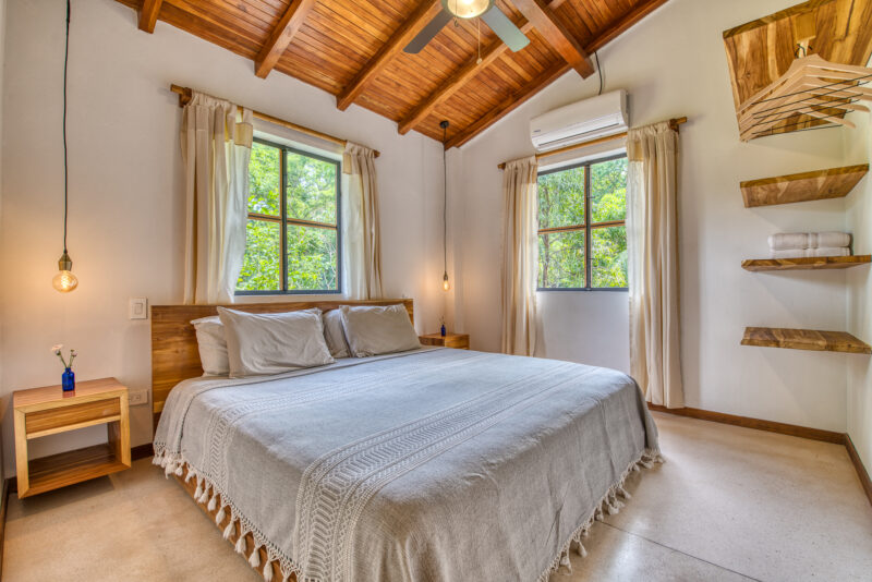 146D0FC1-3B7E-4DD2-89C7-58135E2D7D57