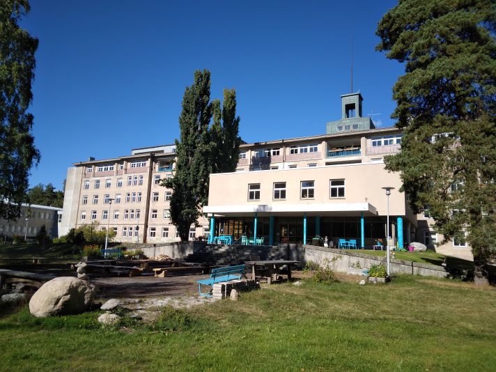 Hub Feenix ulkoa, kesä 2022