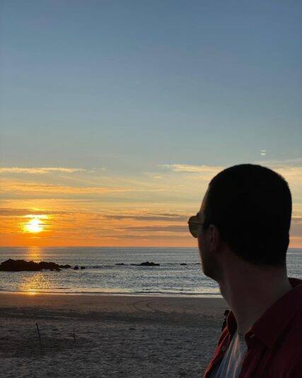 DA2E25A8-CCE0-4A7E-9229-D21A4A78FB37